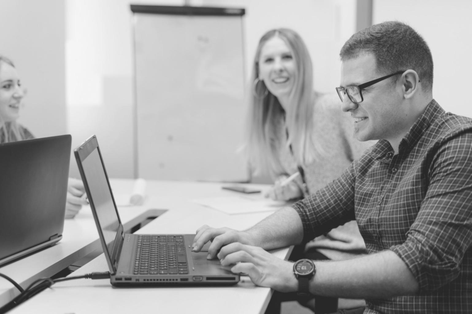 Environnement de formation moderne et équipé